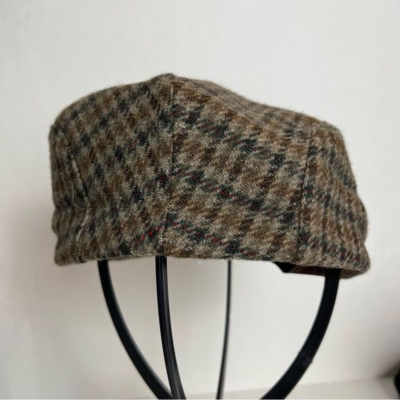 Country Gentleman Traveler Plaid Wool Blend Ascot - Picture 3 of 8